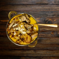 Knusprige Entenbrust in fruchtiger Mango-Curry-Sauce mit indischen Gewürzen – serviert bei India4U Bern